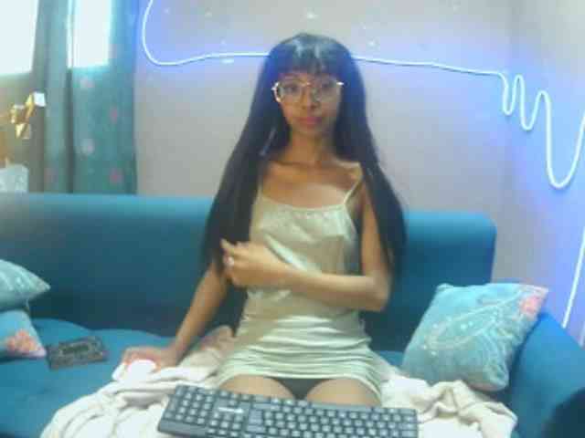 Marinahgrey webcam