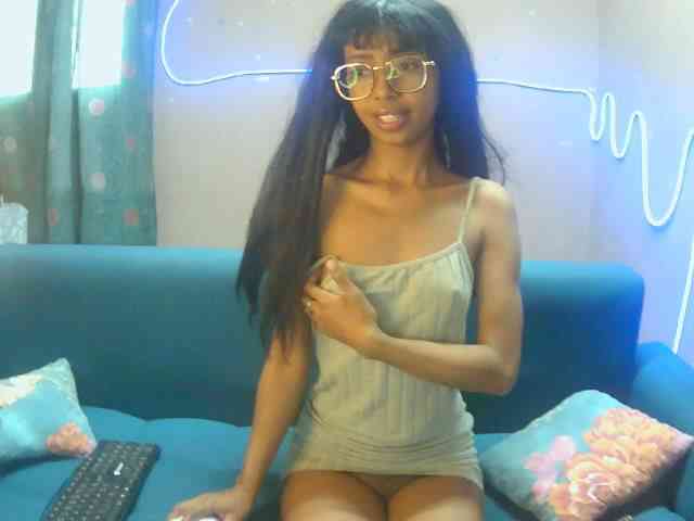 Marinahgrey webcam