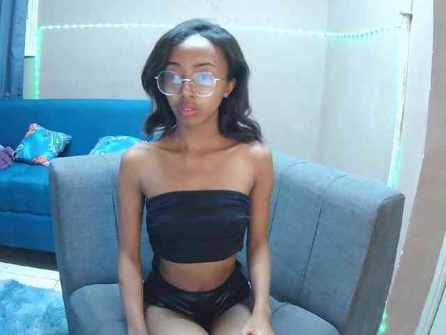 Marinahgrey webcam