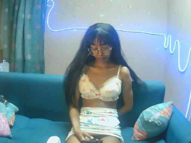 Marinahgrey webcam
