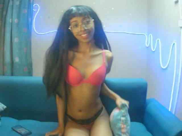 Marinahgrey webcam