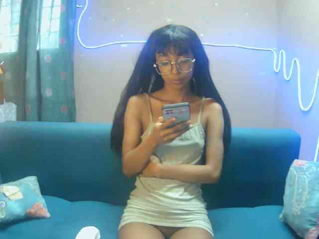Marinahgrey webcam