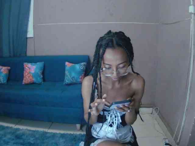 Marinahgrey webcam