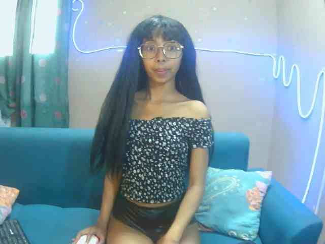 Marinahgrey webcam