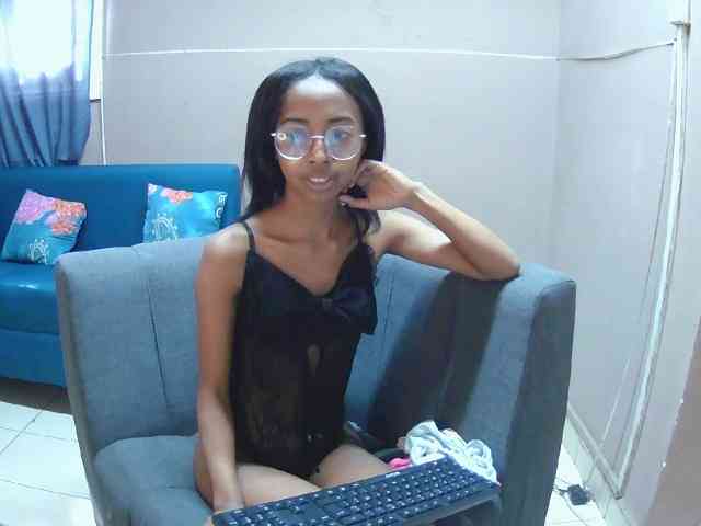Marinahgrey webcam