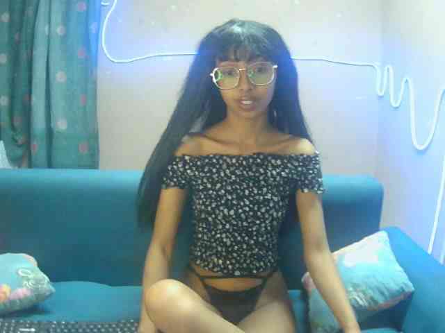 Marinahgrey webcam