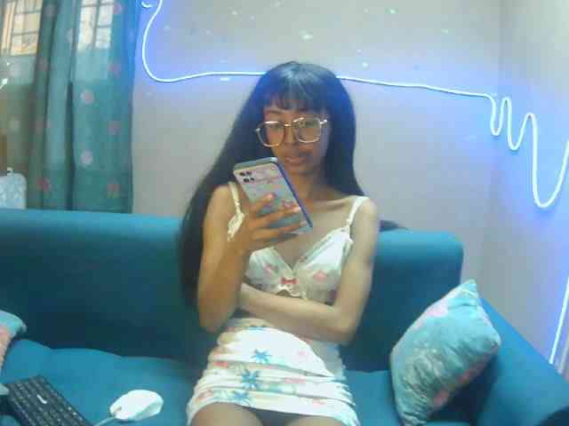Marinahgrey webcam