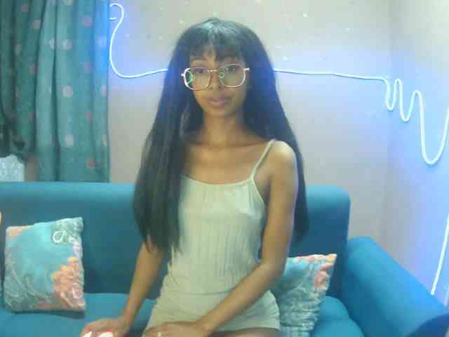 Marinahgrey webcam