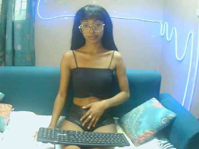 Marinahgrey webcam