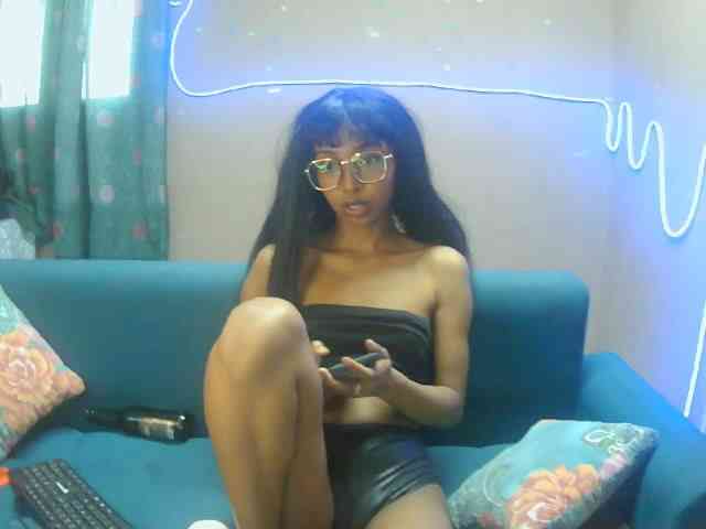 Marinahgrey webcam