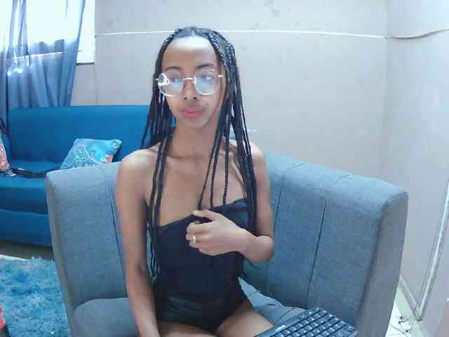 Marinahgrey webcam