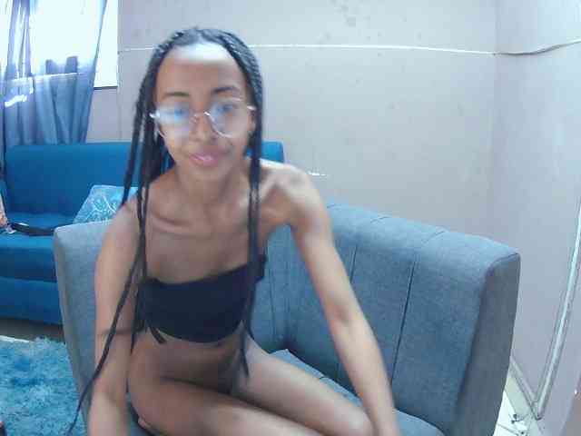 Marinahgrey webcam