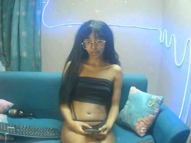 Marinahgrey webcam