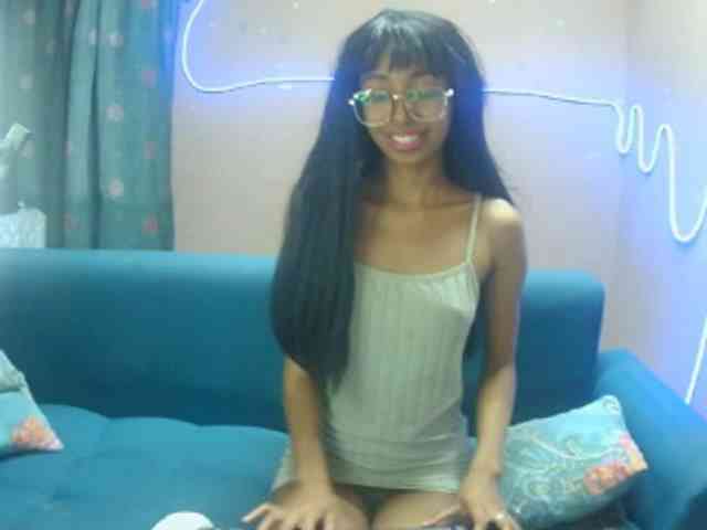 Marinahgrey webcam