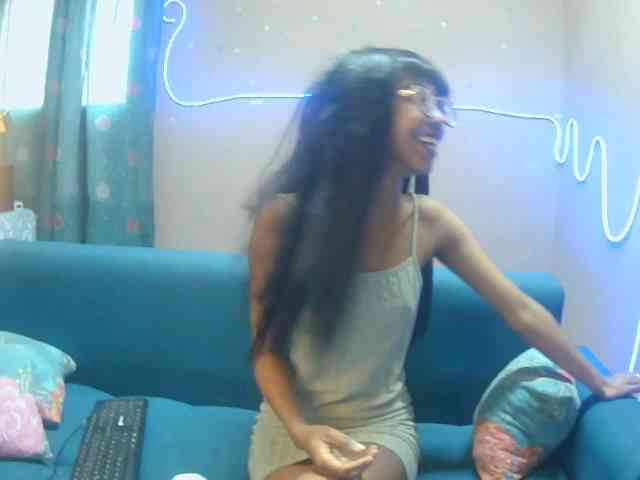 Marinahgrey webcam