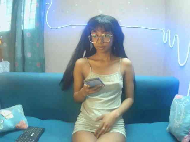 Marinahgrey webcam