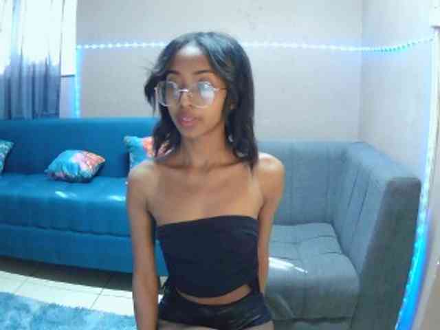 Marinahgrey webcam