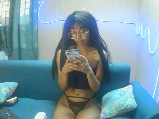 Marinahgrey webcam