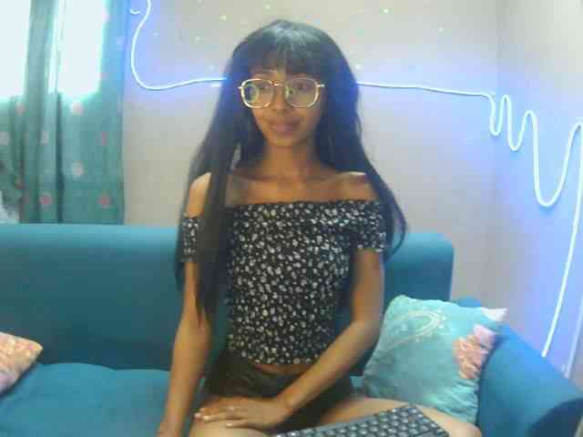 Marinahgrey webcam
