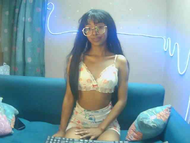 Marinahgrey webcam