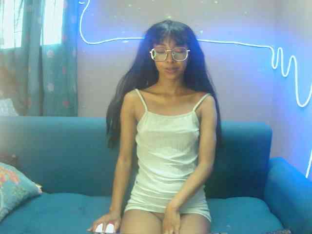 Marinahgrey webcam