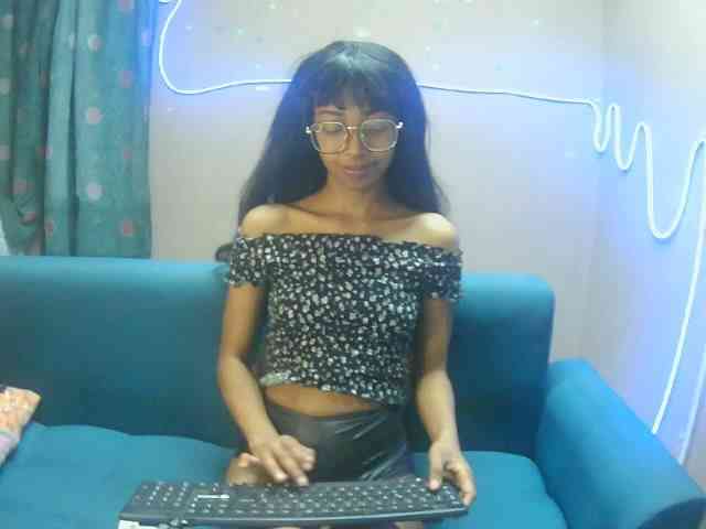 Marinahgrey webcam