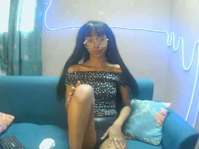 Marinahgrey webcam