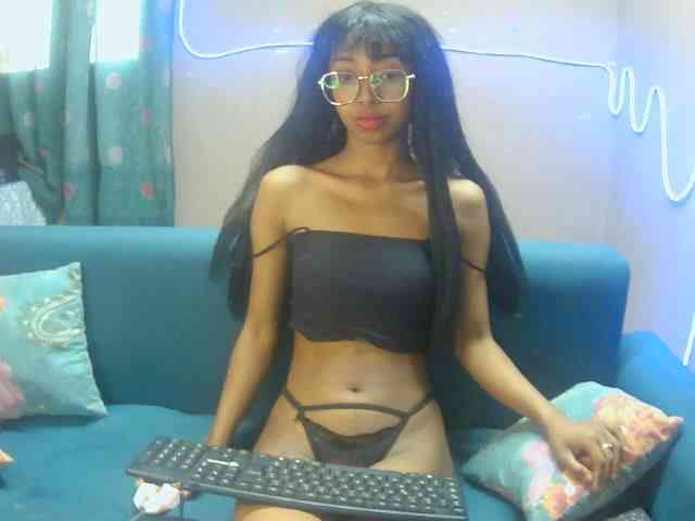 Marinahgrey webcam