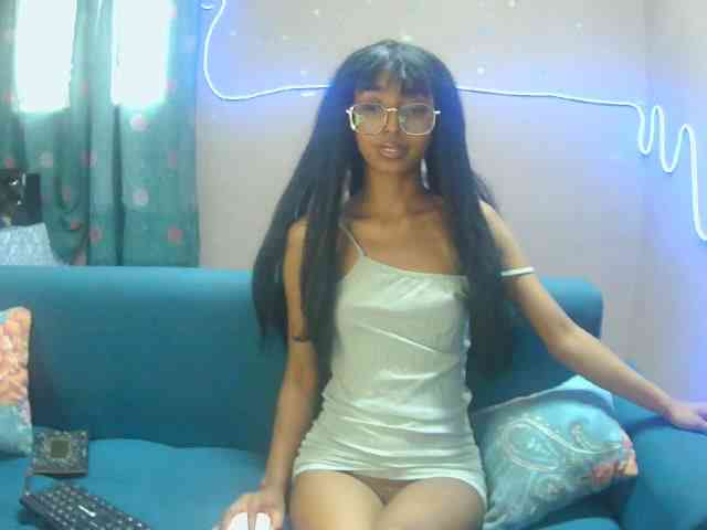 Marinahgrey webcam