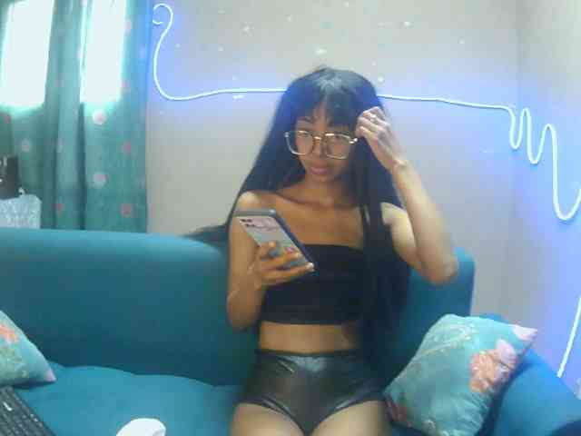Marinahgrey webcam