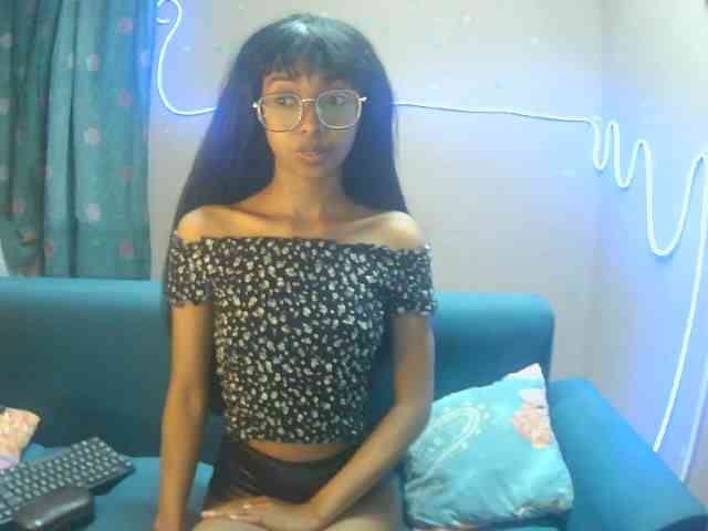 Marinahgrey webcam