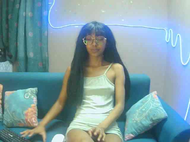 Marinahgrey webcam