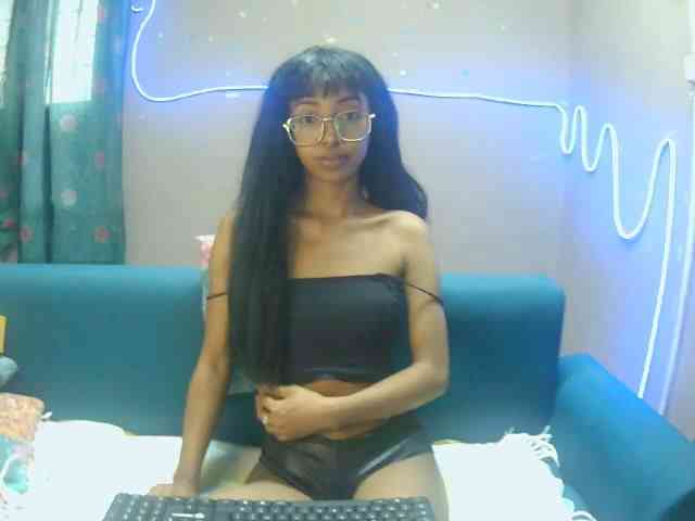Marinahgrey webcam