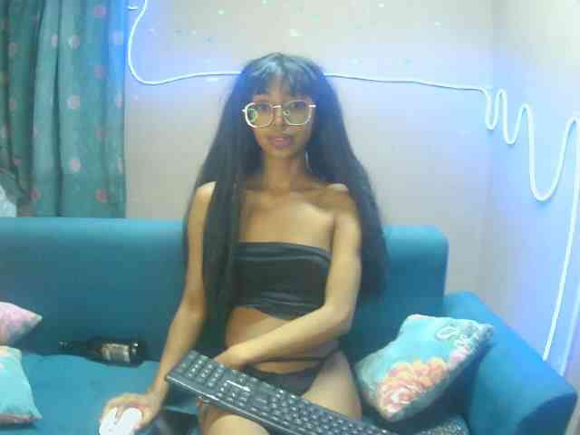 Marinahgrey webcam