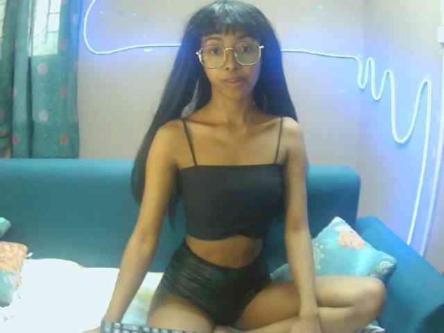 Marinahgrey webcam