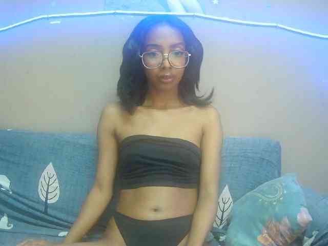 Marinahgrey Live Webcam on BongaCams