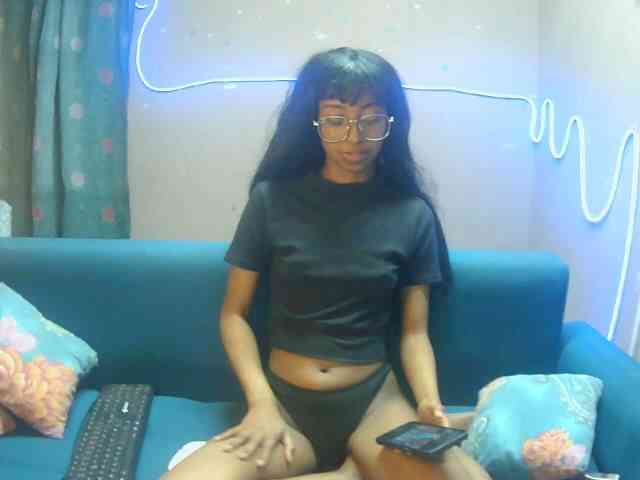 Marinahgrey webcam