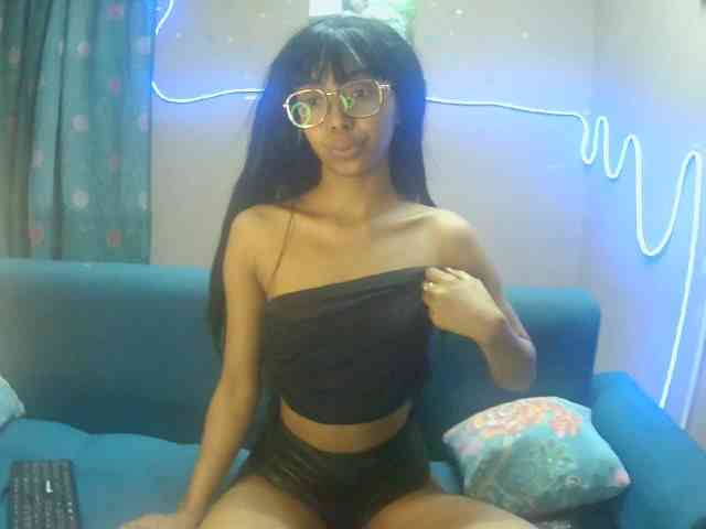 Marinahgrey Live Webcam on BongaCams