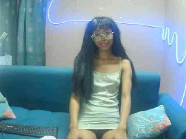 Marinahgrey webcam