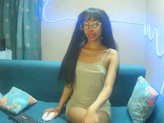 Marinahgrey webcam