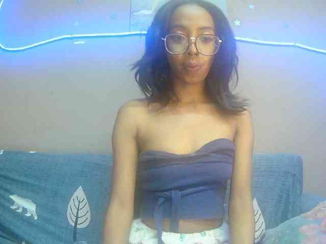 Marinahgrey Live Webcam on BongaCams