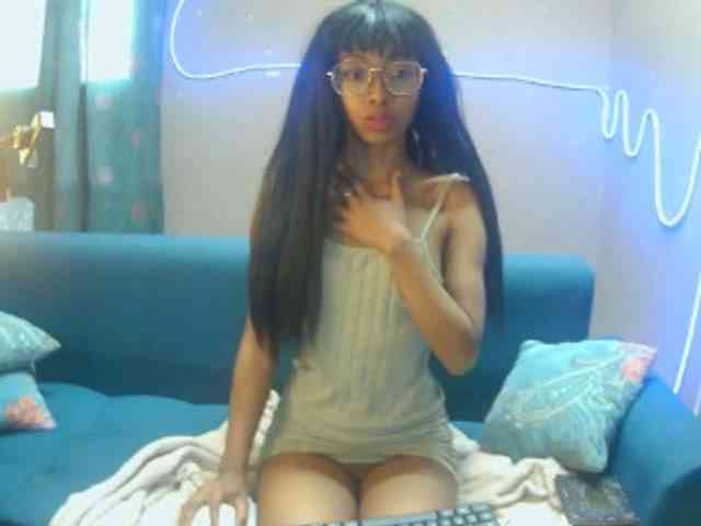 Marinahgrey webcam