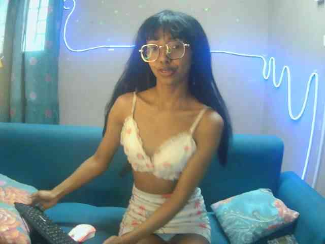 Marinahgrey webcam