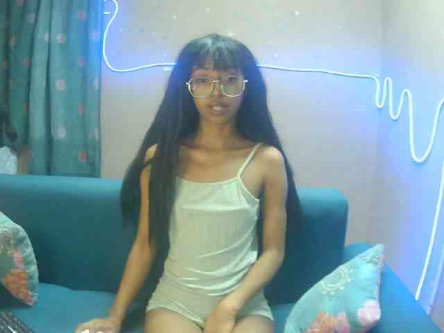Marinahgrey webcam