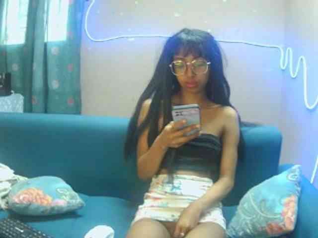 Marinahgrey webcam