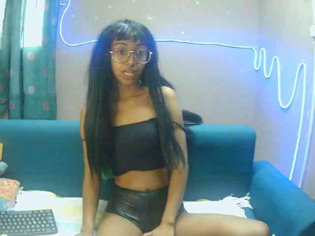Marinahgrey webcam