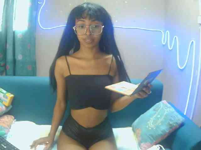 Marinahgrey webcam