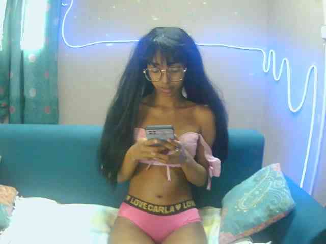 Marinahgrey webcam