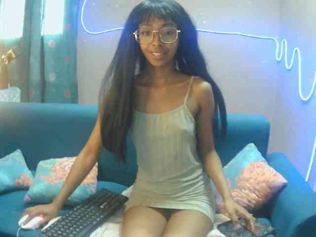 Marinahgrey webcam