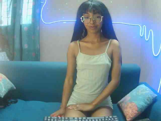Marinahgrey webcam